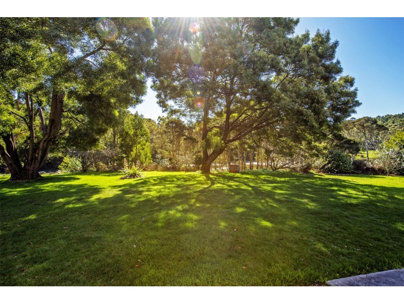 6 Devonport Road, Quoiba TAS 7310