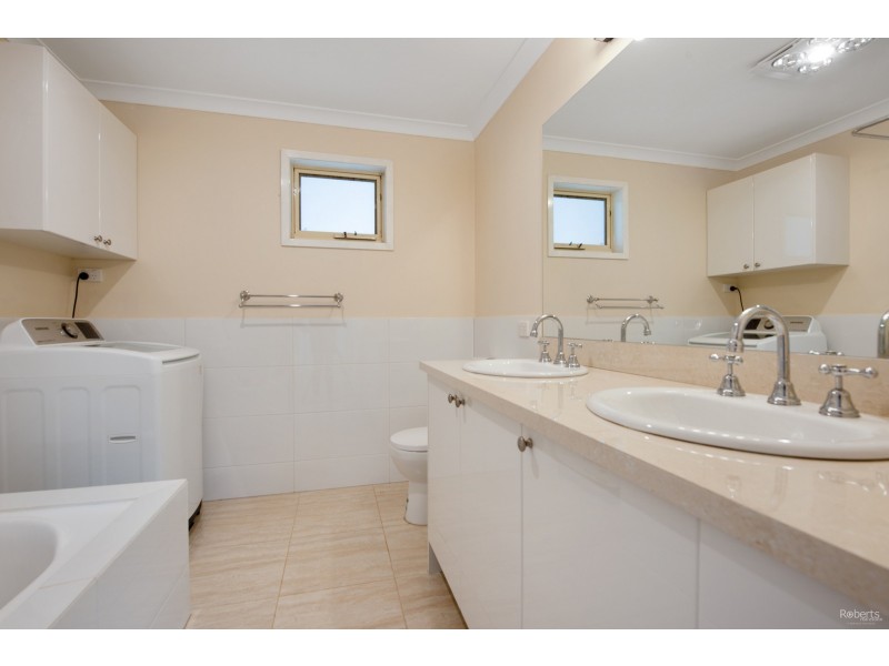 35 Skyline Drive, East Devonport TAS 7310