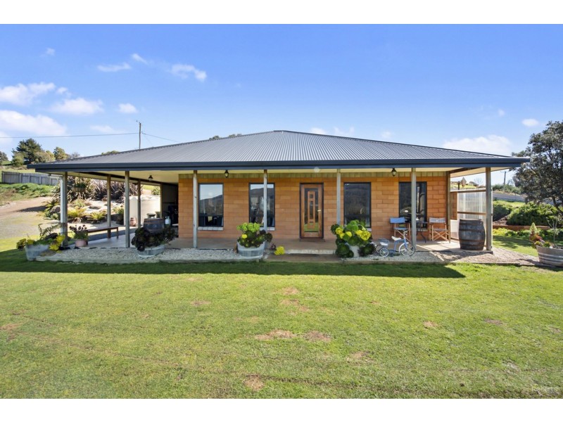 106 Brooks Road, Lower Barrington TAS 7306