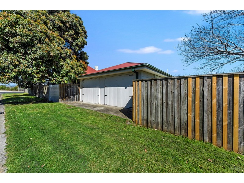 13 Thomas Street, East Devonport TAS 7310