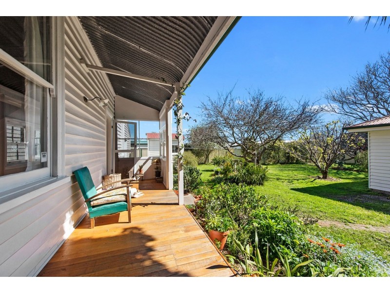 13 Thomas Street, East Devonport TAS 7310