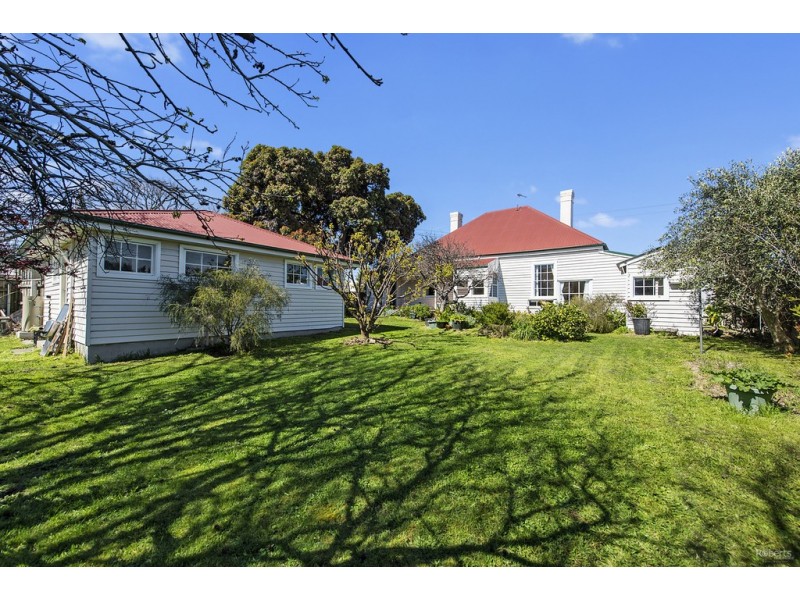 13 Thomas Street, East Devonport TAS 7310