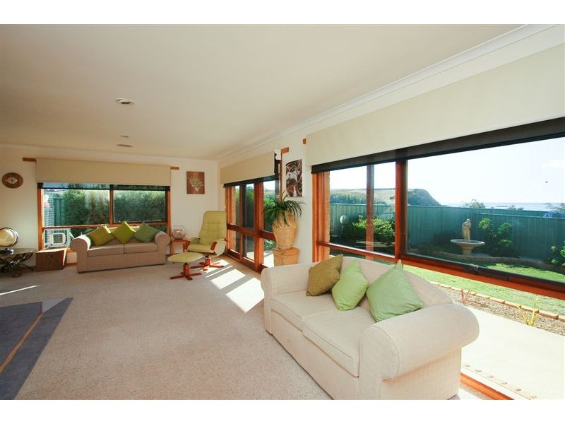 16 Coles Beach Road, Devonport TAS 7310