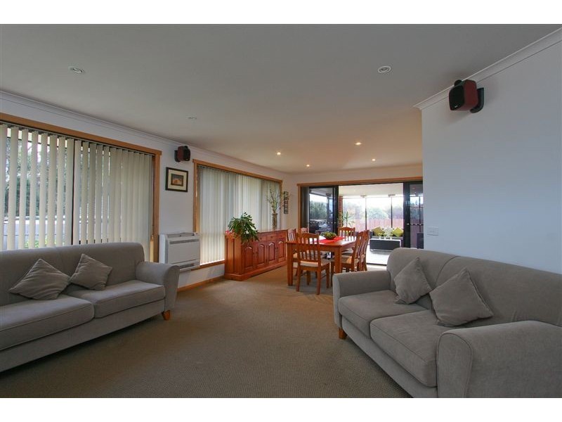 27 Hedstrom Drive, Devonport TAS 7310