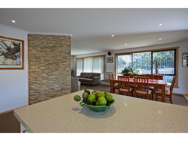 27 Hedstrom Drive, Devonport TAS 7310