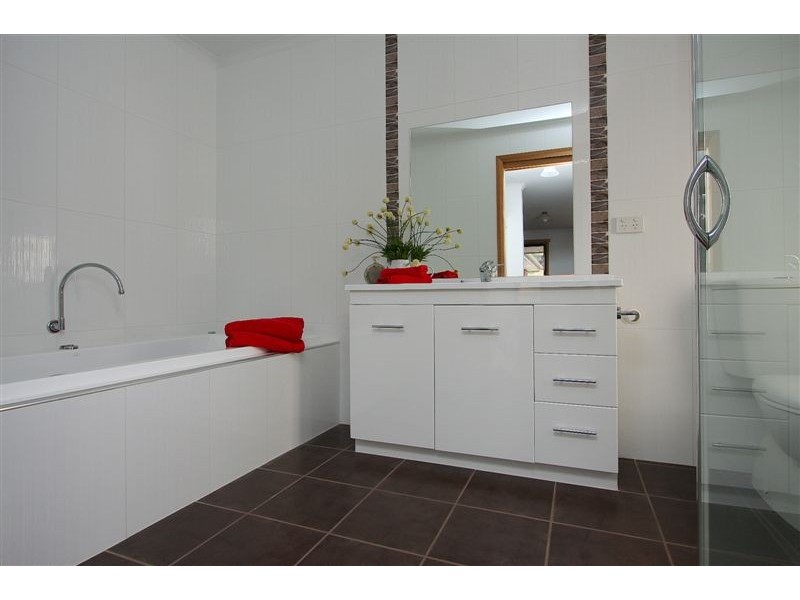 27 Hedstrom Drive, Devonport TAS 7310