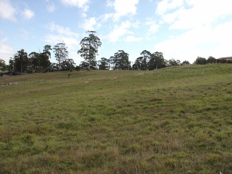 13 Roberton Close, Devonport TAS 7310