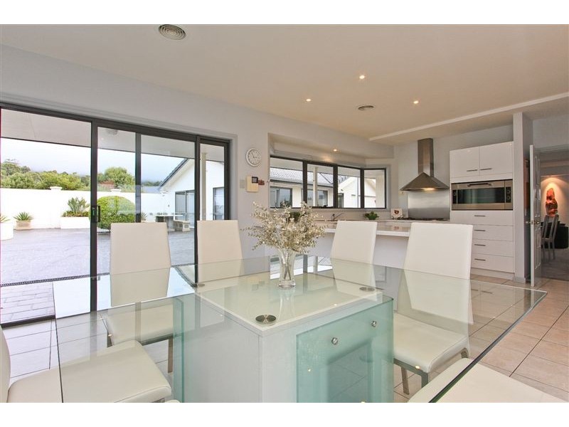 10 Bass Avenue, South Spreyton TAS 7310