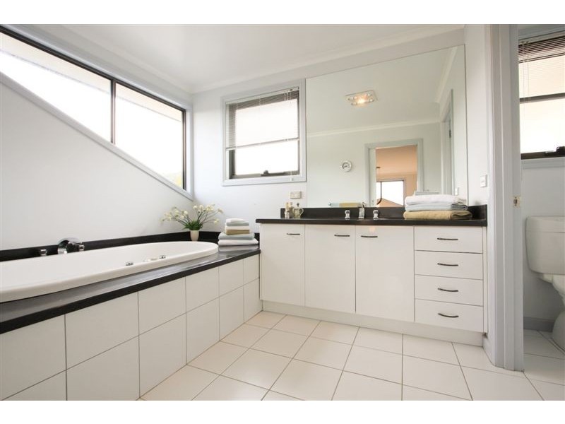 10 Bass Avenue, South Spreyton TAS 7310