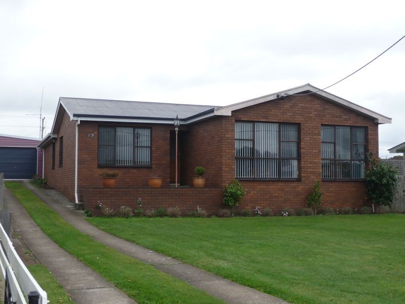 19 Victoria Street, Devonport TAS 7310