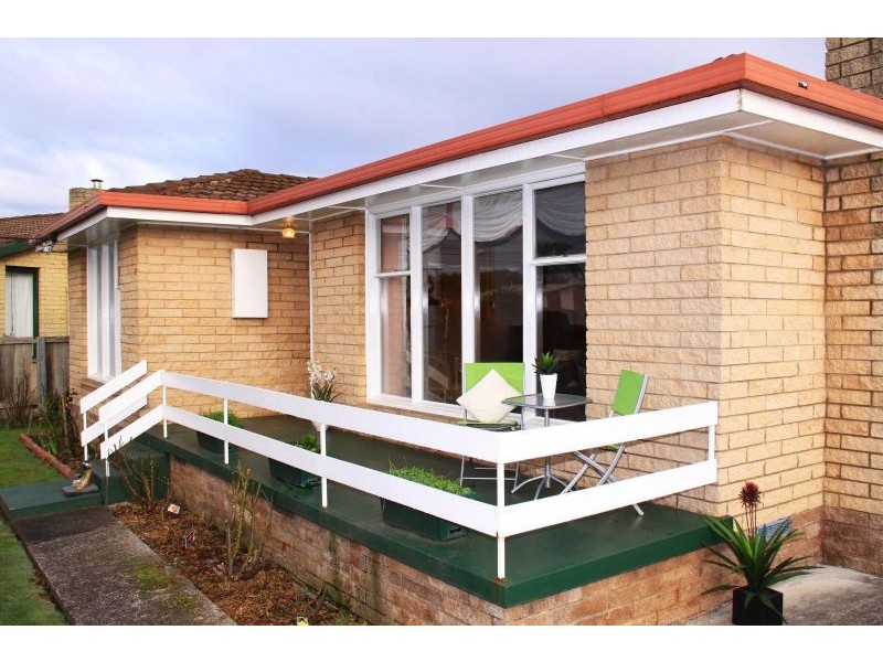 6 Wirreecoo Avenue, Devonport TAS 7310