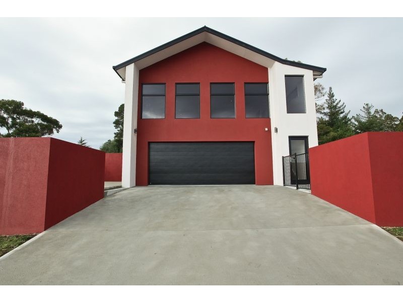 2 Leary Avenue, Devonport TAS 7310