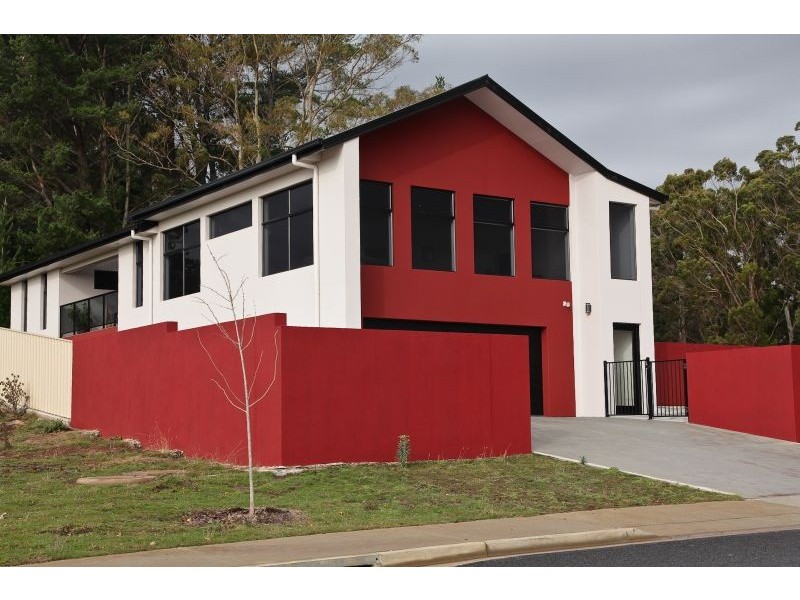 2 Leary Avenue, Devonport TAS 7310