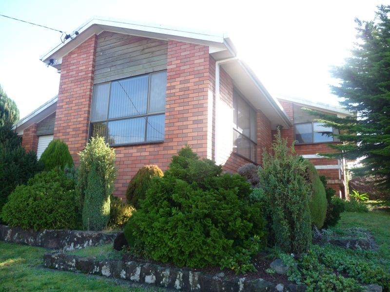 49 Mungala Crescent, Miandetta, Devonport TAS 7310
