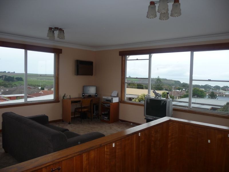 180 Parker Street, Devonport TAS 7310