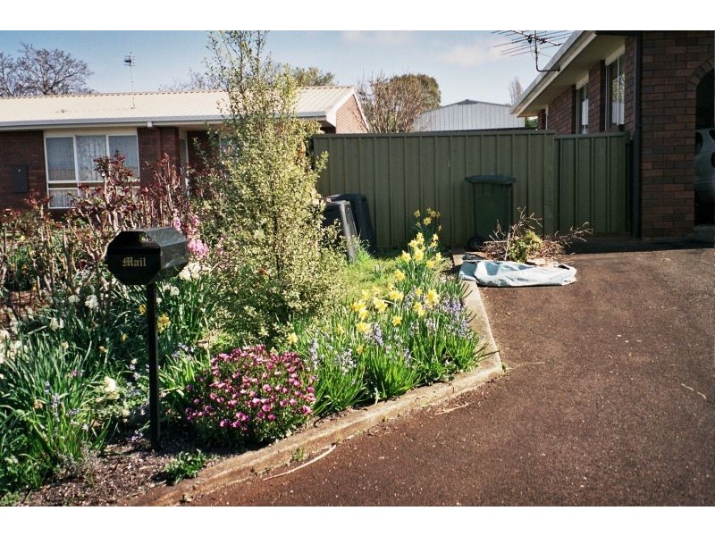 2/31a Middle Road, Devonport TAS 7310