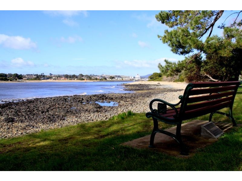 6 Malunnah Close, Devonport TAS 7310