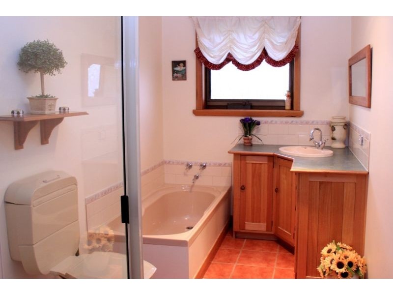 129 Caroline Street, East Devonport TAS 7310