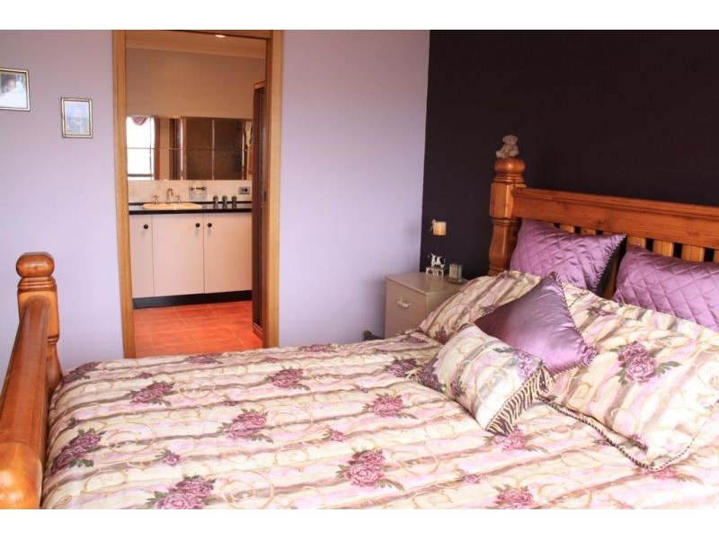 129 Caroline Street, East Devonport TAS 7310