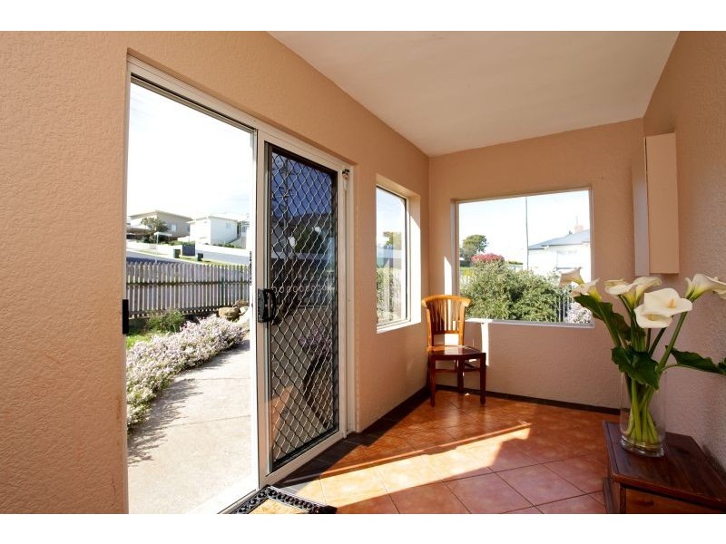 62 Hiller Street, Devonport TAS 7310