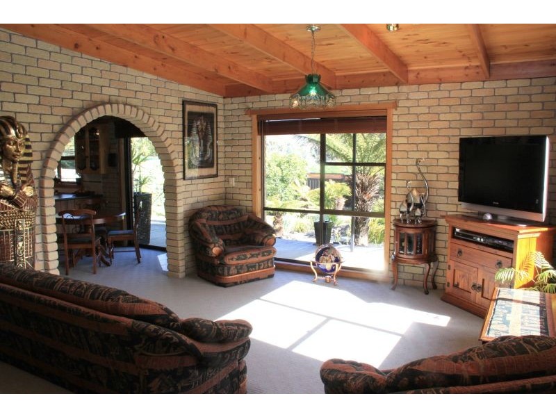 102-104 River Road, Ambleside TAS 7310