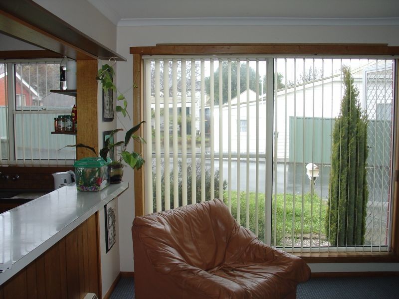 2/19 Victoria Parade, Devonport TAS 7310