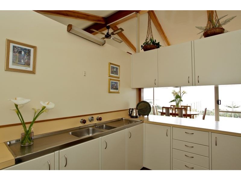 8 Chalmers Lane, Devonport TAS 7310