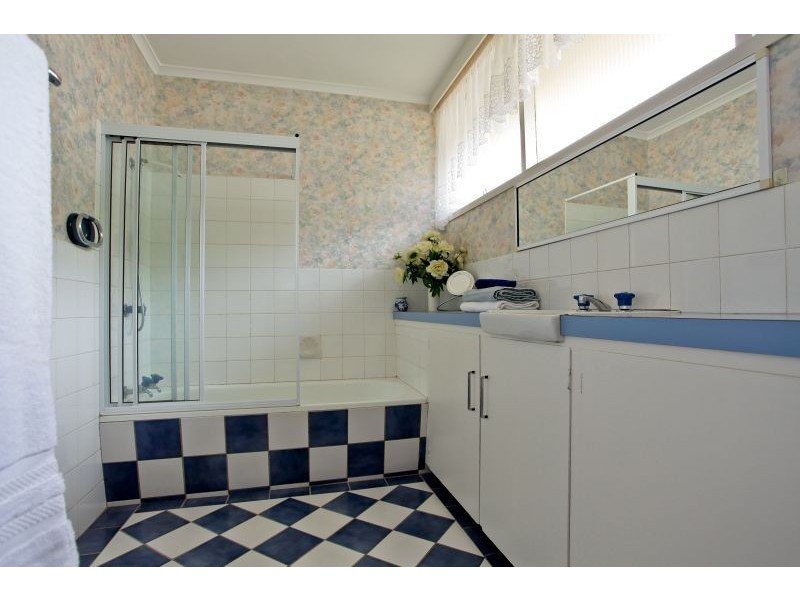 8 Chalmers Lane, Devonport TAS 7310