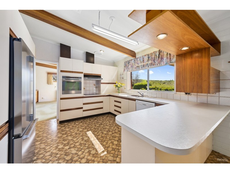 111 River Road, Ambleside TAS 7310