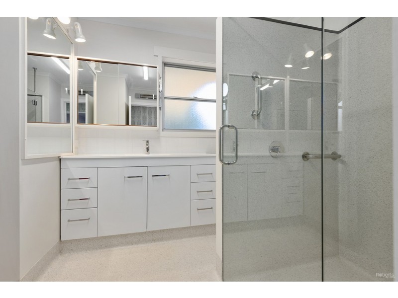 111 River Road, Ambleside TAS 7310