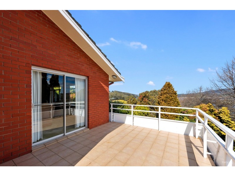 111 River Road, Ambleside TAS 7310
