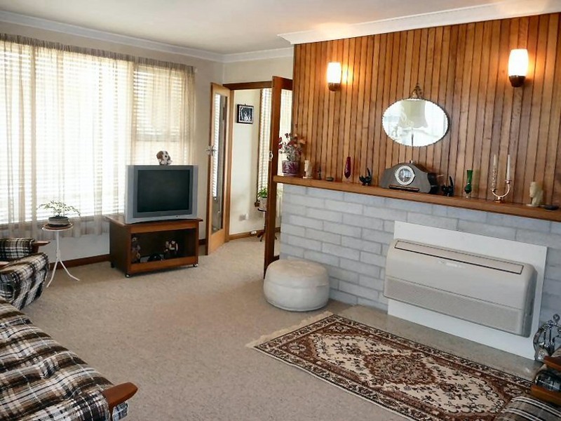 4 Loatta Avenue, Miandetta TAS 7310