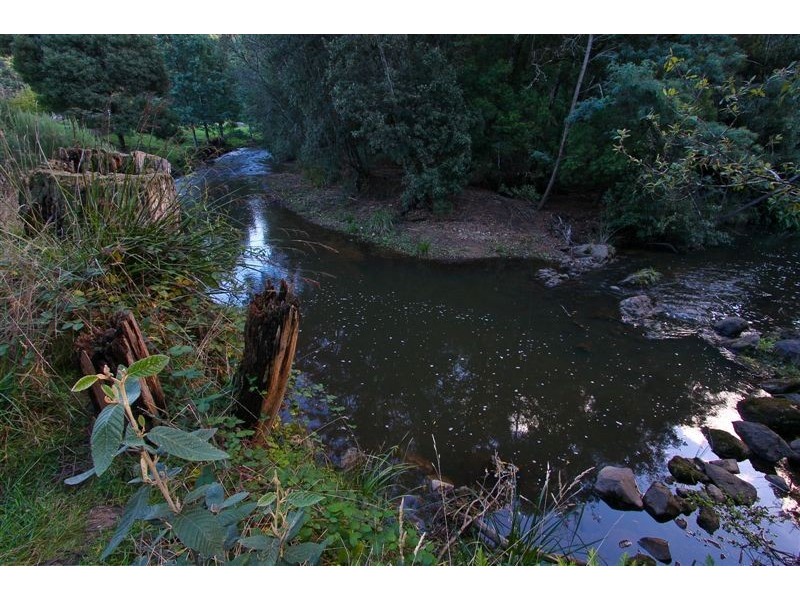 16 Winifred Avenue, Acacia Hills TAS 7306