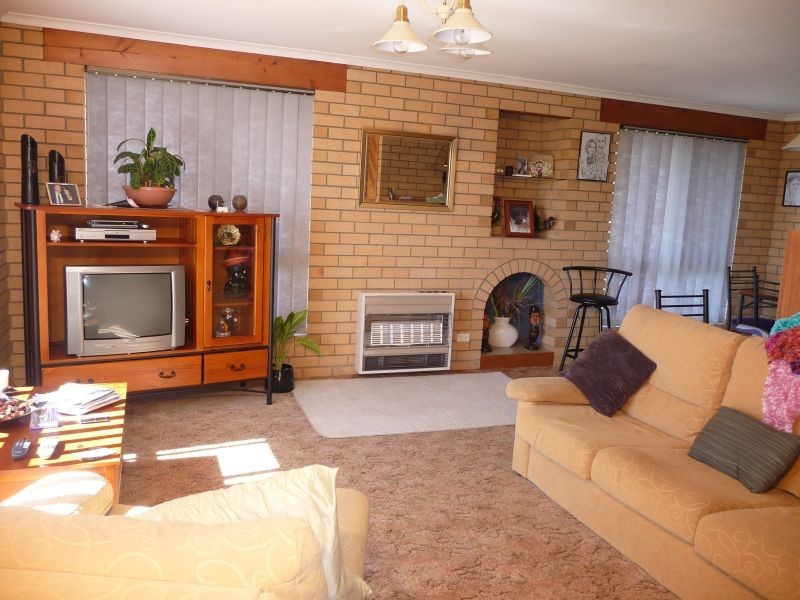 77 Cornwall Road, Acacia Hills TAS 7306