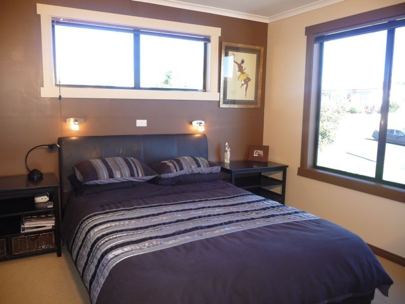 206 Oldaker Street, Devonport TAS 7310