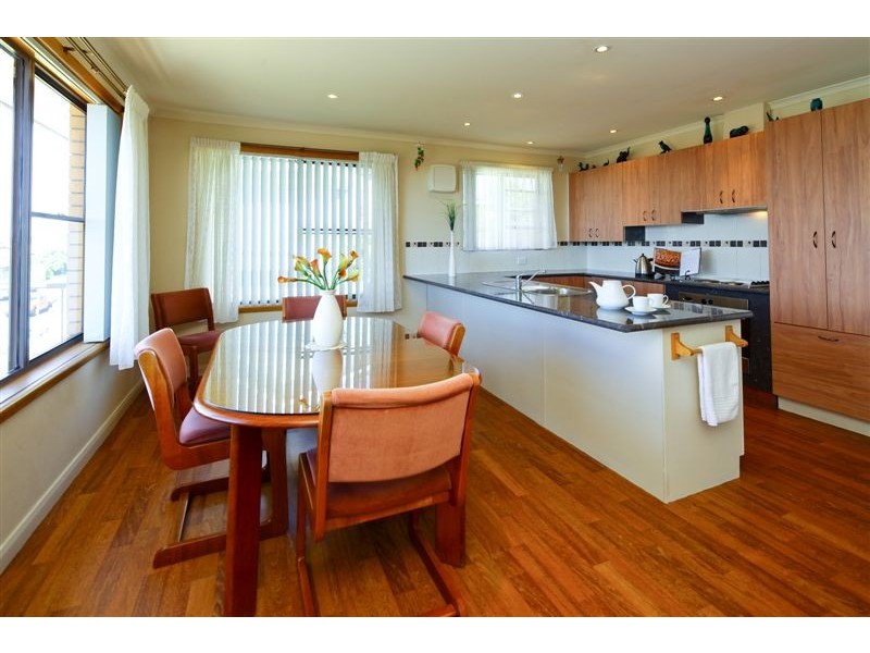 62 Sunbeam Crescent, Panorama Heights, Ambleside TAS 7310