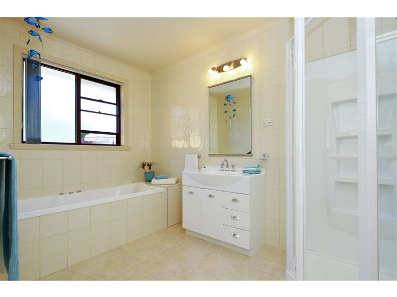 62 Sunbeam Crescent, Panorama Heights, Ambleside TAS 7310