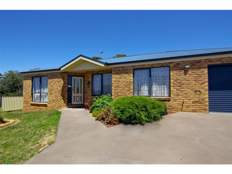 2/13 St Andrews Drive, Devonport TAS 7310