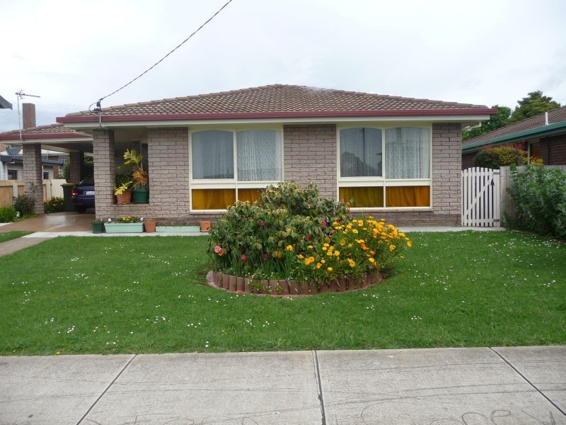 9 Valley Road, Devonport TAS 7310
