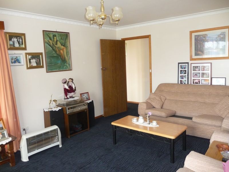 9 Valley Road, Devonport TAS 7310