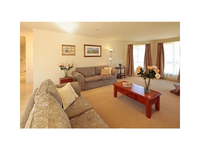 13 Rowena Court, Devonport TAS 7310