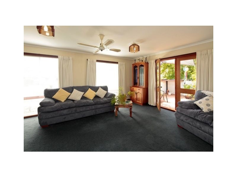 16 Toorak Place, Devonport TAS 7310