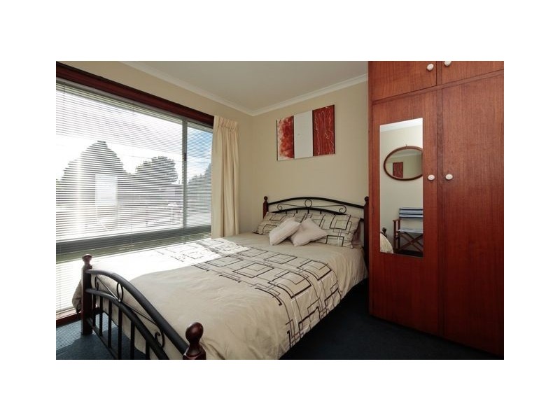 16 Toorak Place, Devonport TAS 7310
