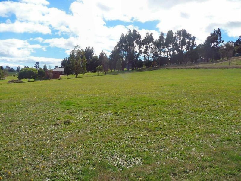 2 Karson Court, Acacia Hills TAS 7306