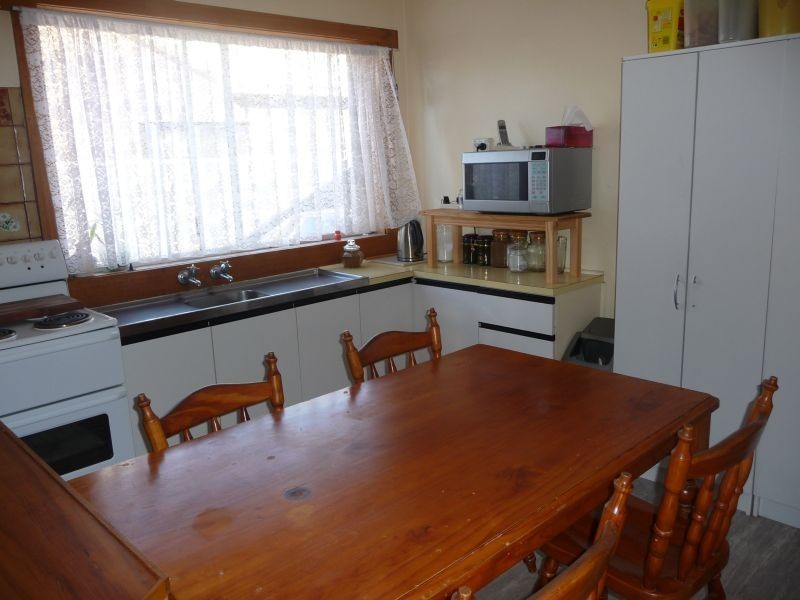 8 Charles Street, Devonport TAS 7310