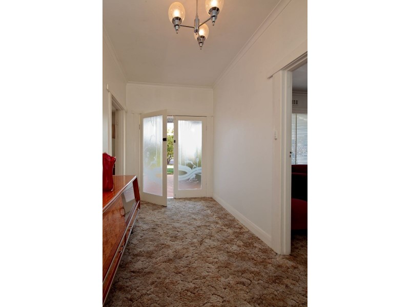 31 Hilltop Avenue, Devonport TAS 7310