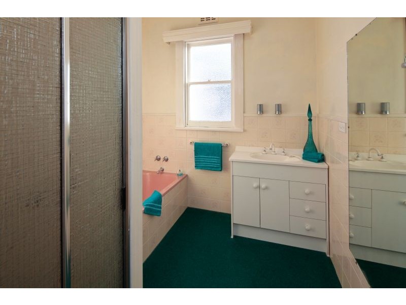 31 Hilltop Avenue, Devonport TAS 7310