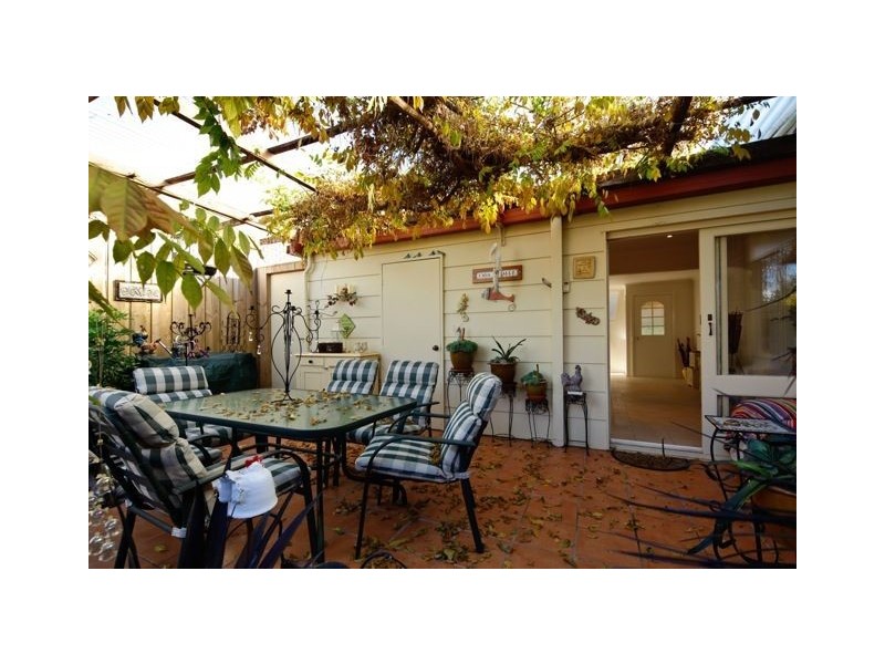 77 Lovett Street, Devonport TAS 7310