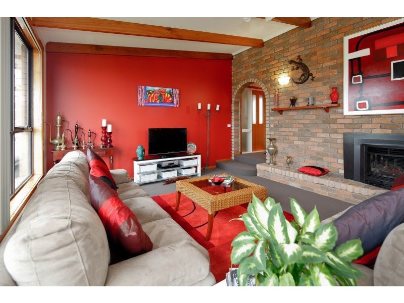 2 Saunders Court, Devonport TAS 7310