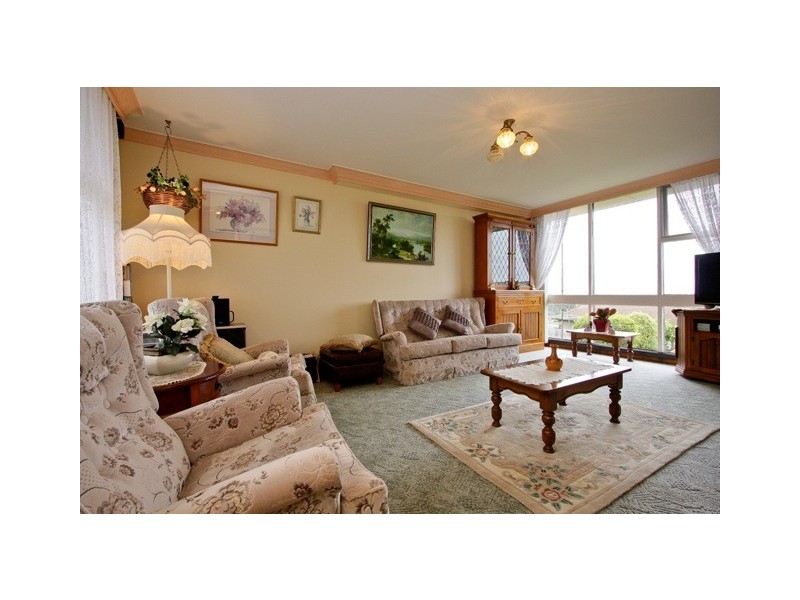 17 Brinckman Court, Devonport TAS 7310